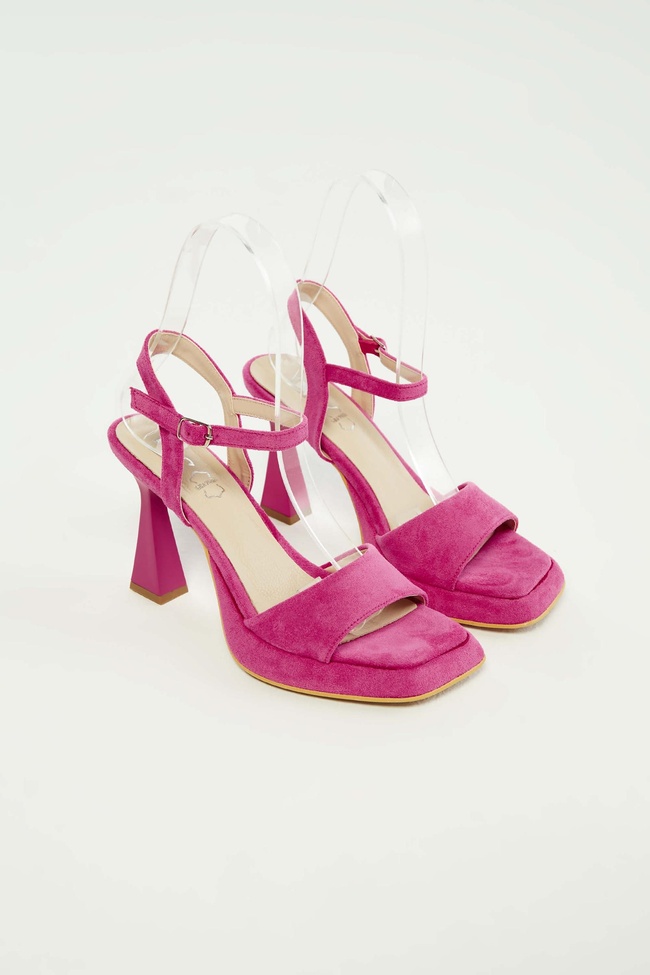  Tamer Tanca Kadın Hakiki Deri Pembe Topuklu Sandalet