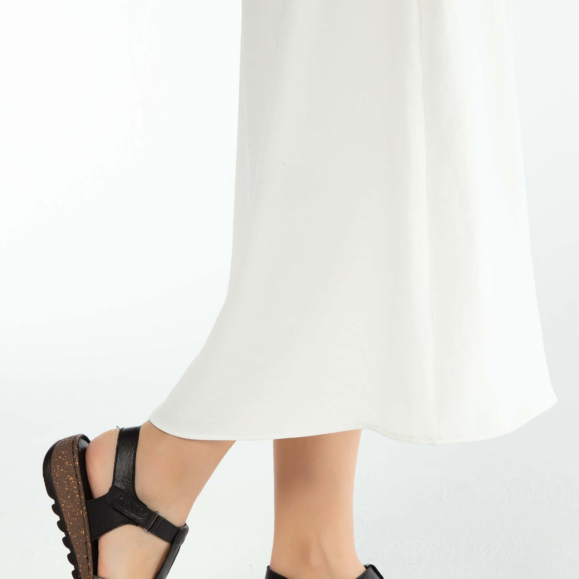 Tamer Tanca Kadın Hakiki Deri Siyah Düz Sandalet