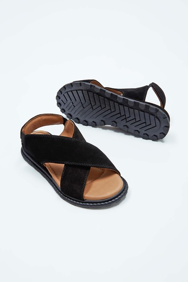  Tamer Tanca Kadın Vegan Siyah Süet Düz Sandalet