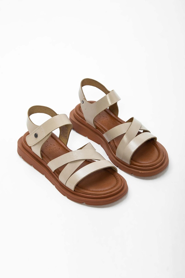  Tamer Tanca Kadın Hakiki Deri Bej Düz Sandalet