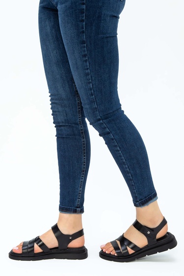  Tamer Tanca Kadın Hakiki Deri Siyah Düz Sandalet