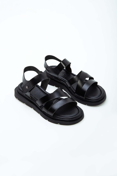  Tamer Tanca Kadın Hakiki Deri Siyah Düz Sandalet