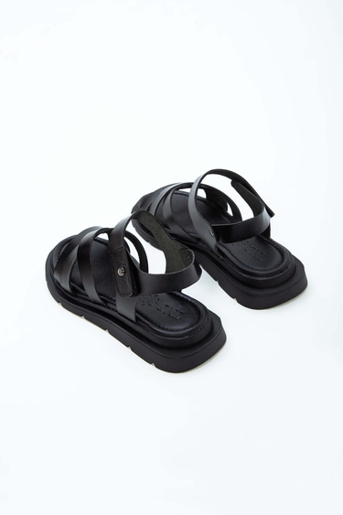  Tamer Tanca Kadın Hakiki Deri Siyah Düz Sandalet