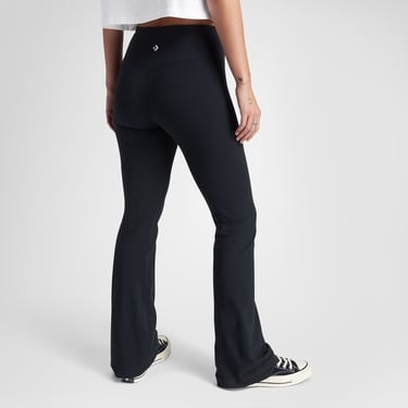  Converse Kadın Siyah Pantolon