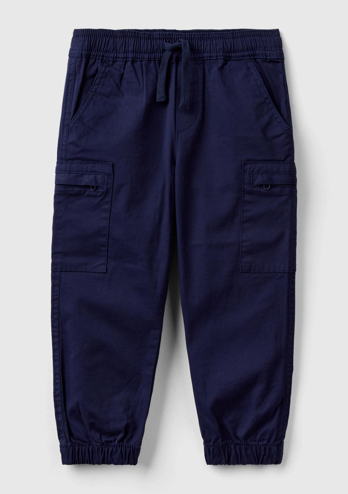  Erkek Çocuk Lacivert Yama Cepli Beli Büzgülü İpli Gabardin Pantolon