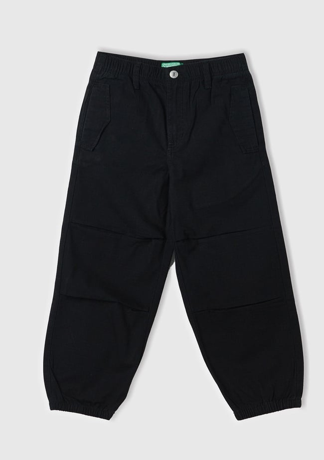  Erkek Çocuk Siyah Gadget Detaylı Paça Beli Büzgülü Pantolon