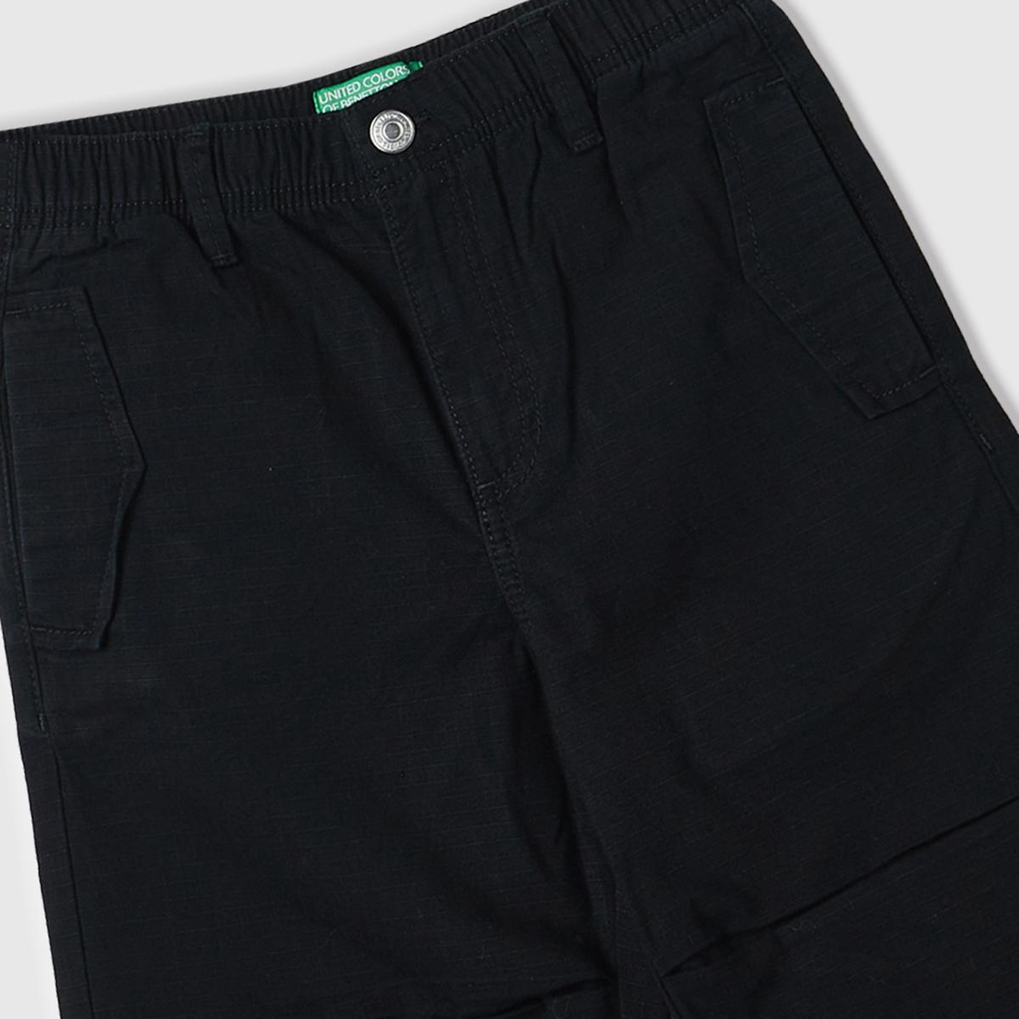 Erkek Çocuk Siyah Gadget Detaylı Paça Beli Büzgülü Pantolon