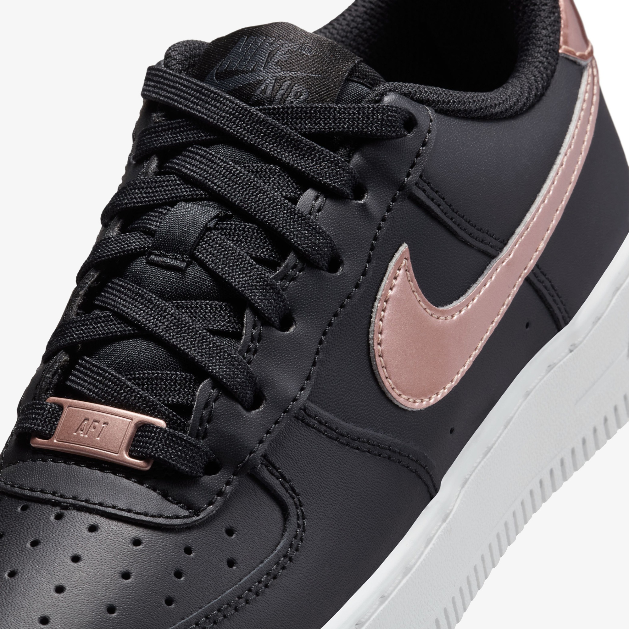 Nike Air Force 1 SE Siyah Spor Ayakkabı