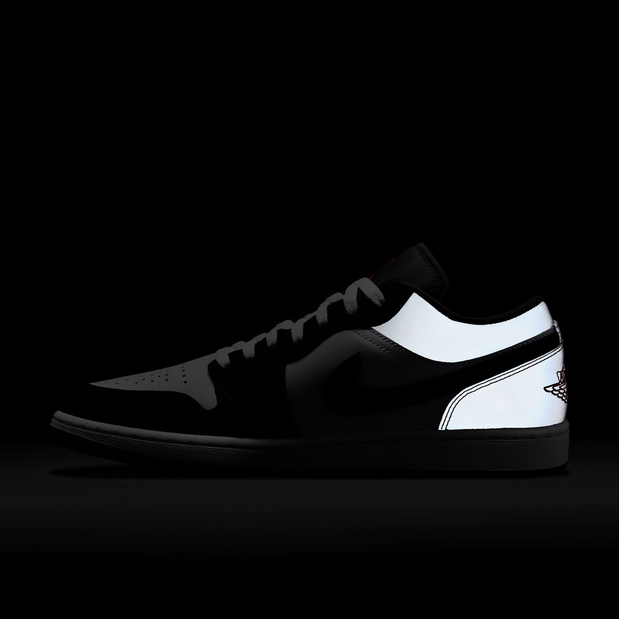 Jordan Air 1 Low SE Erkek Beyaz Spor Ayakkabı