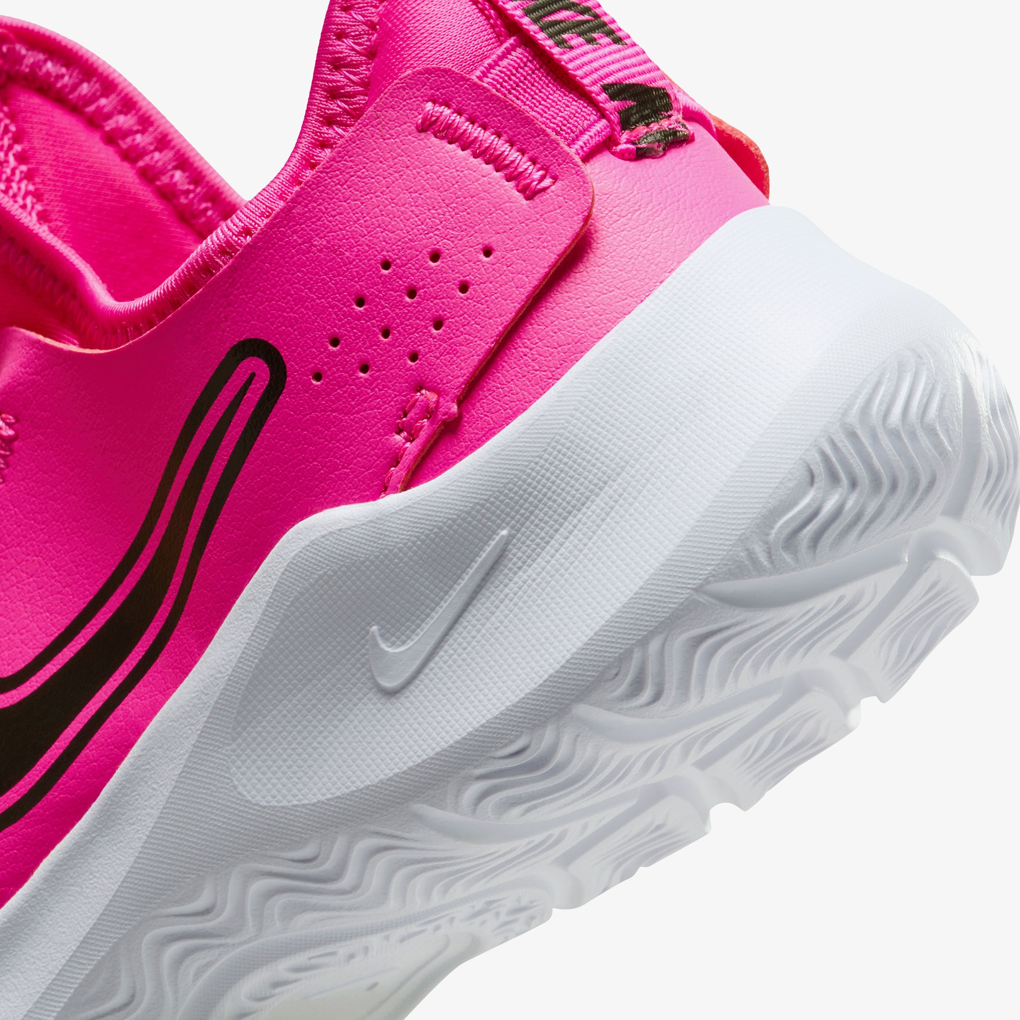 Nike Flex Runner 3 Çocuk Pembe Koşu Ayakkabısı