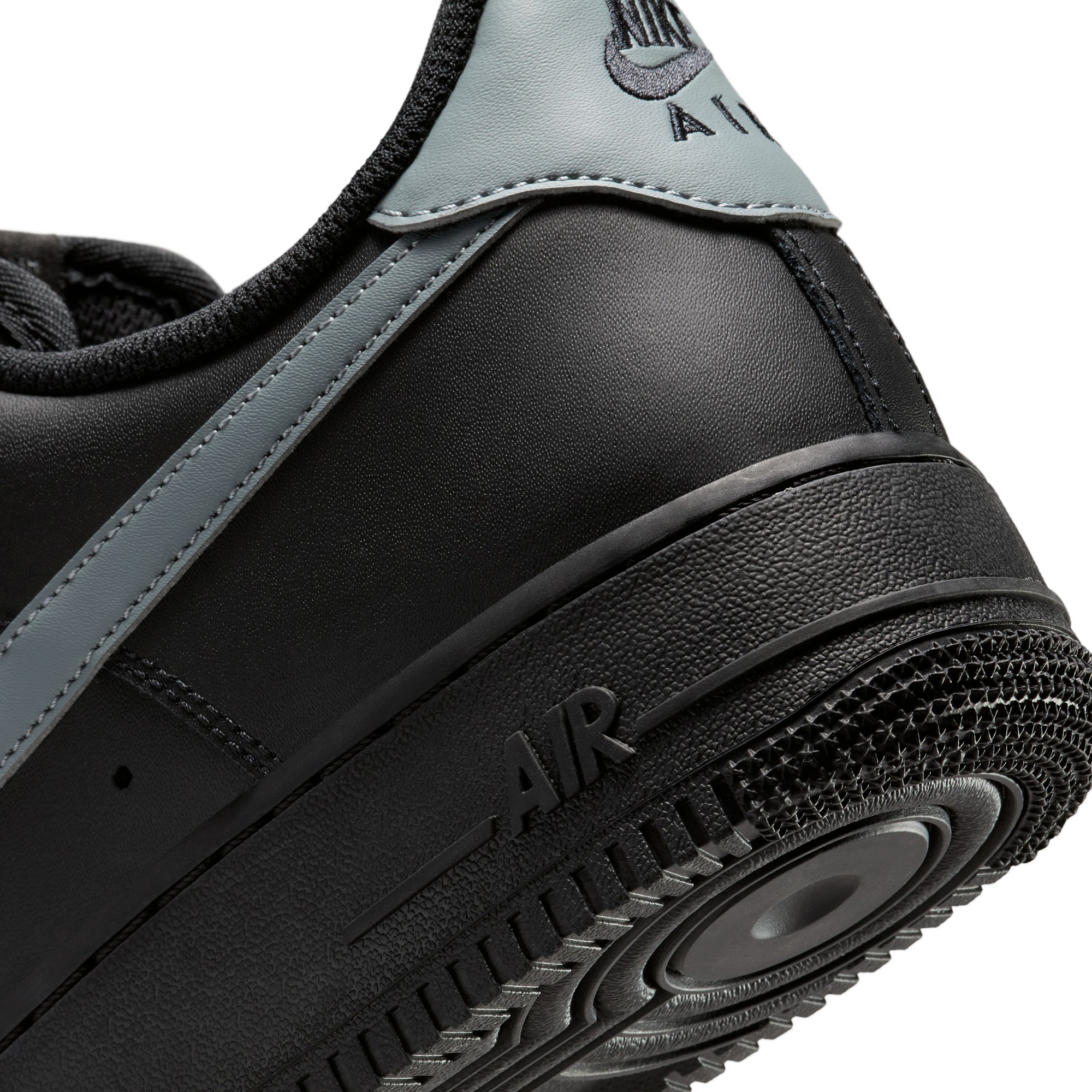 Nike Air Force 1 '07 Erkek Siyah Spor Ayakkabı