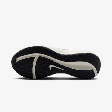  Nike Downshifter 13 Kadın Krem Rengi Koşu Ayakkabısı