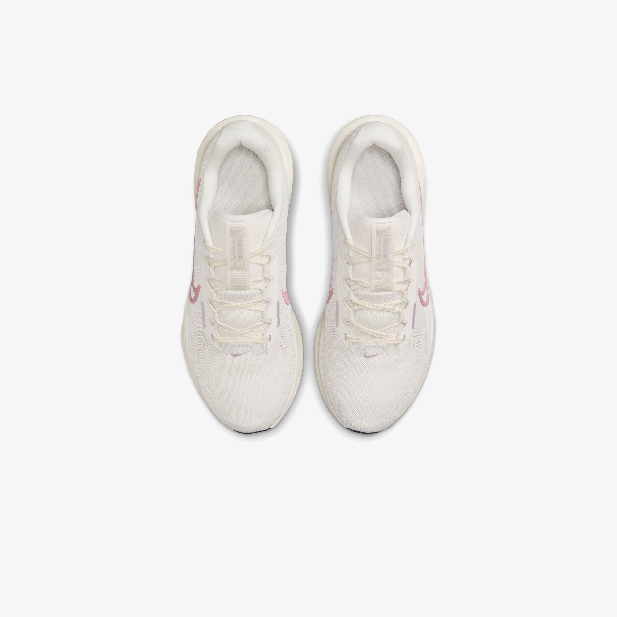 Nike Downshifter 13 Kadın Krem Rengi Koşu Ayakkabısı