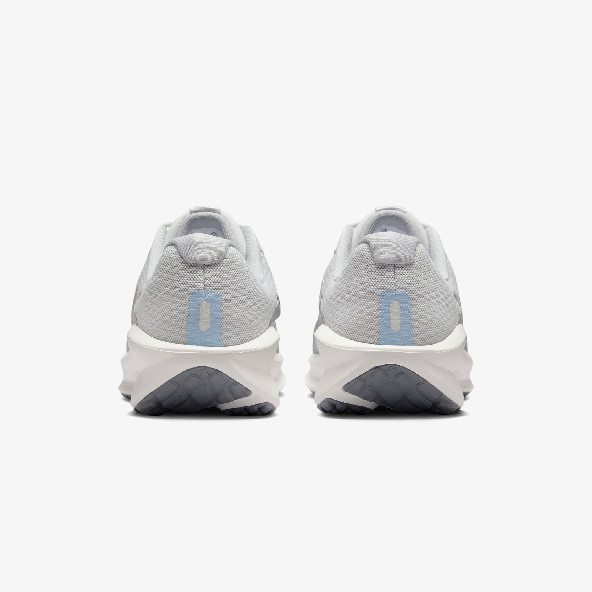 Nike Downshifter 13 Kadın Gri Koşu Ayakkabısı