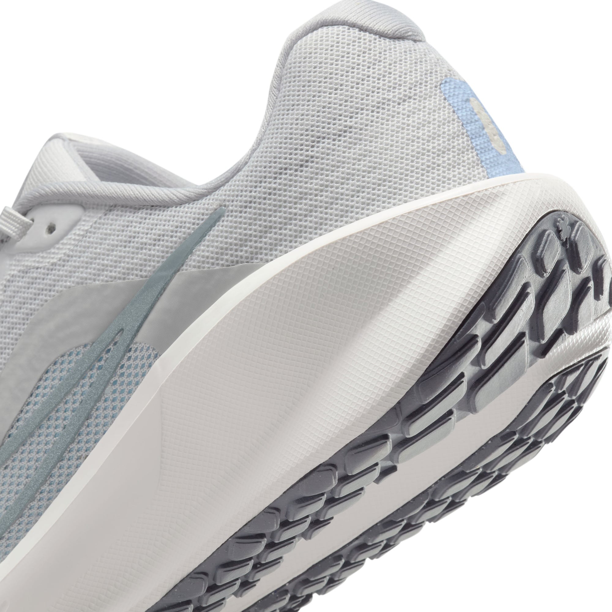 Nike Downshifter 13 Kadın Gri Koşu Ayakkabısı