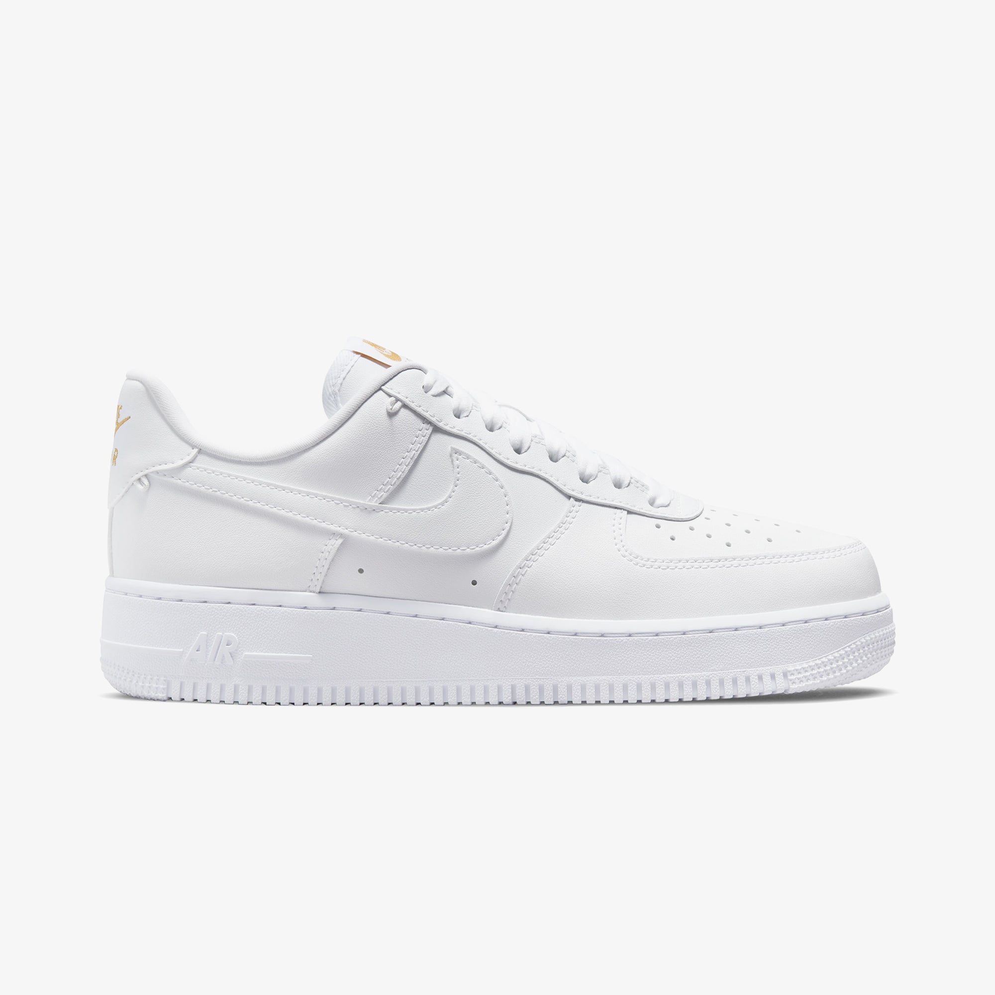 Nike Air Force 1 '07 LX Kadın Beyaz Spor Ayakkabı