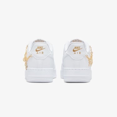  Nike Air Force 1 '07 LX Kadın Beyaz Spor Ayakkabı