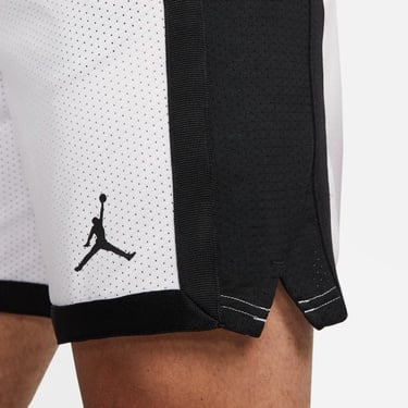  Jordan Dri-FIT Sport Mesh Erkek Beyaz Şort