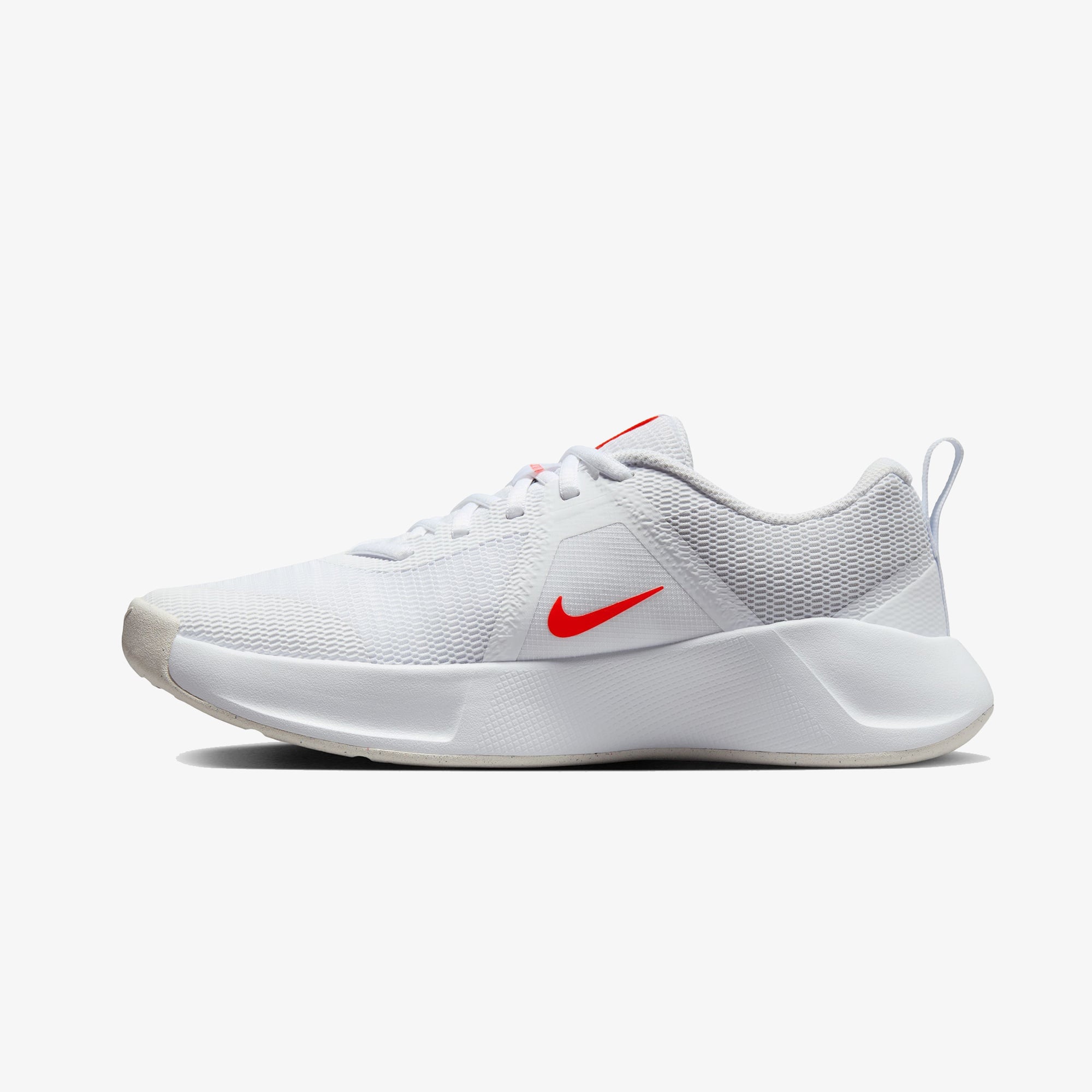 Nike MC Trainer 3 Kadın Beyaz Spor Ayakkabı