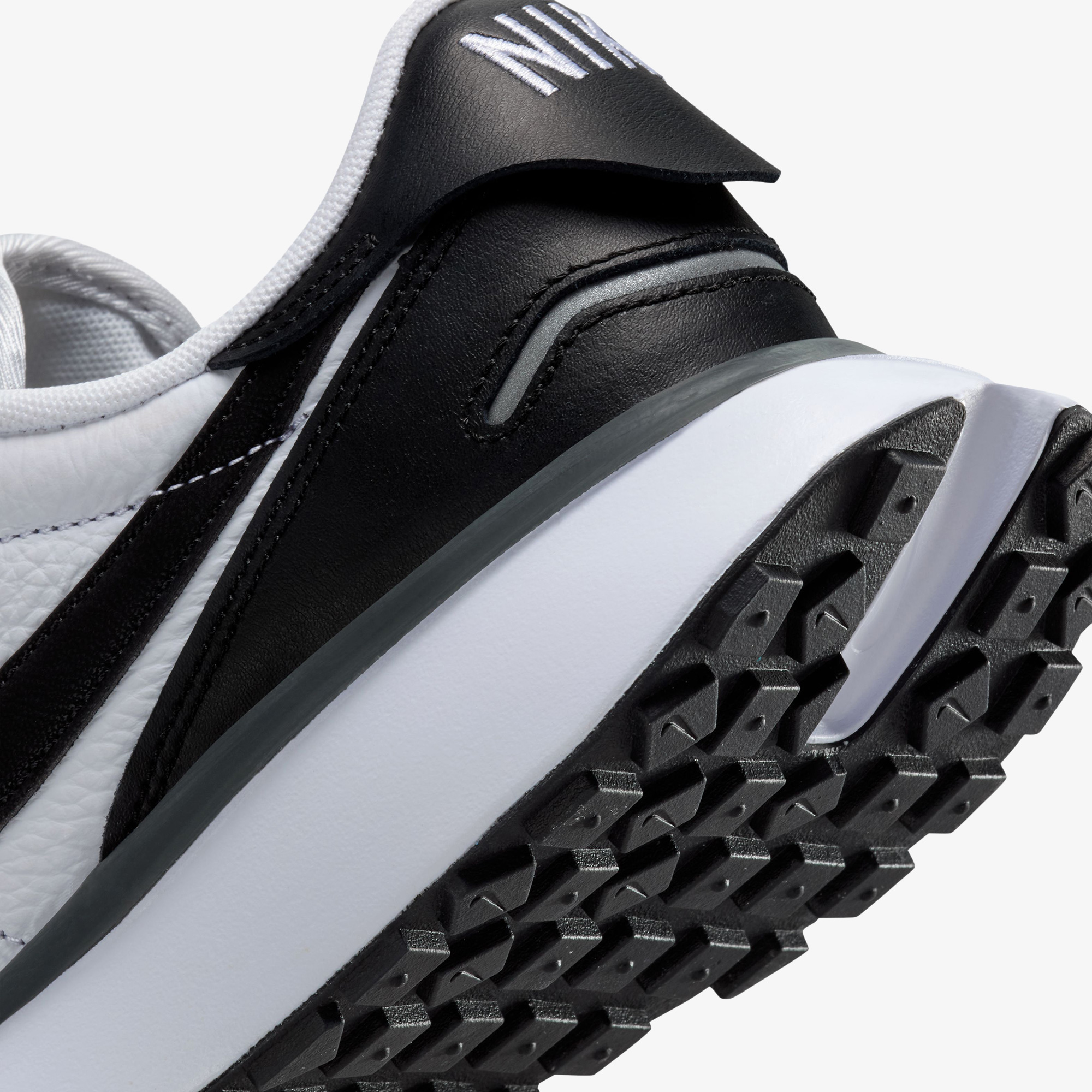 Nike Phoenix Waffle Leather Kadın Beyaz Spor Ayakkabı - Görsel 10