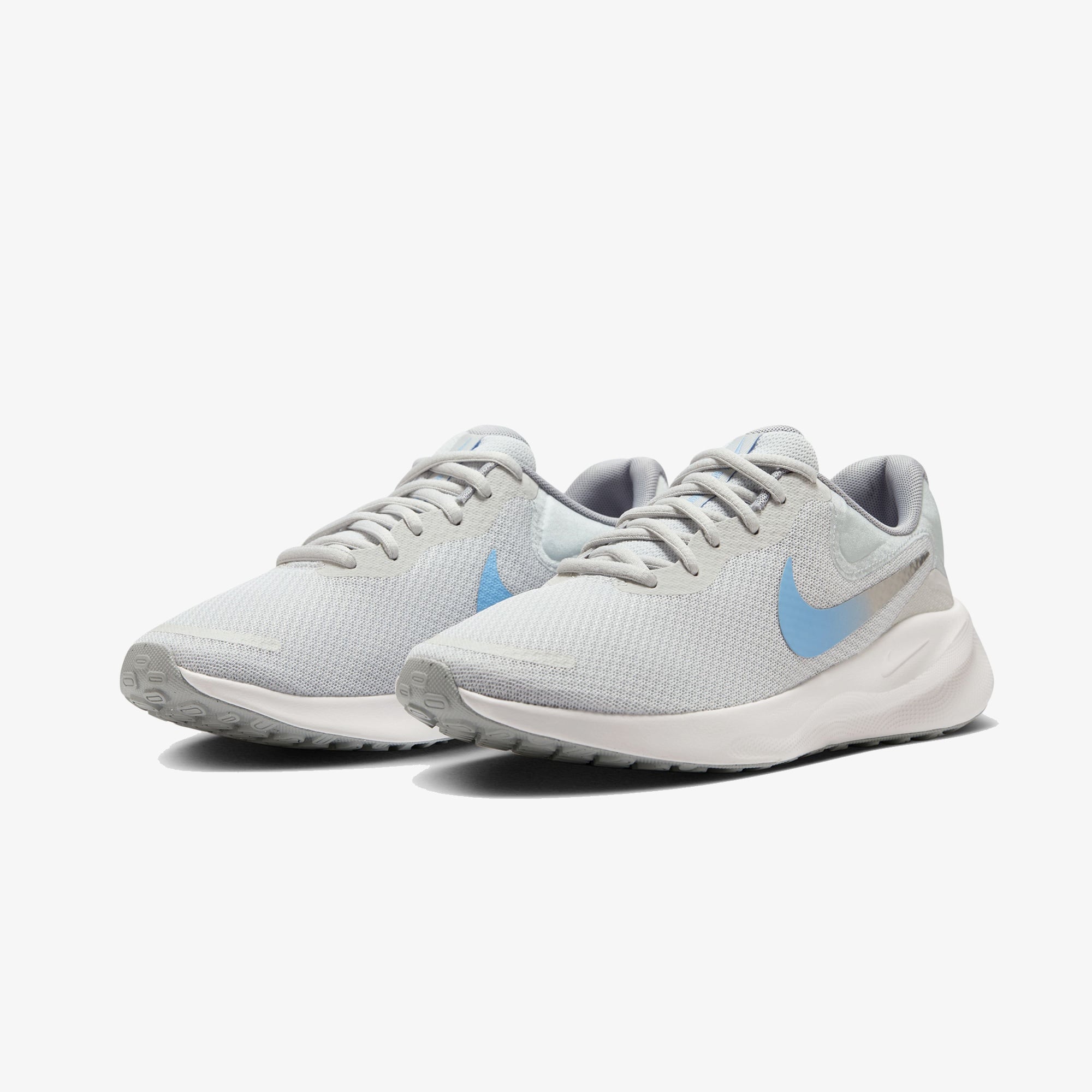 Nike Revolution 7 Kadın Gri Koşu Ayakkabısı