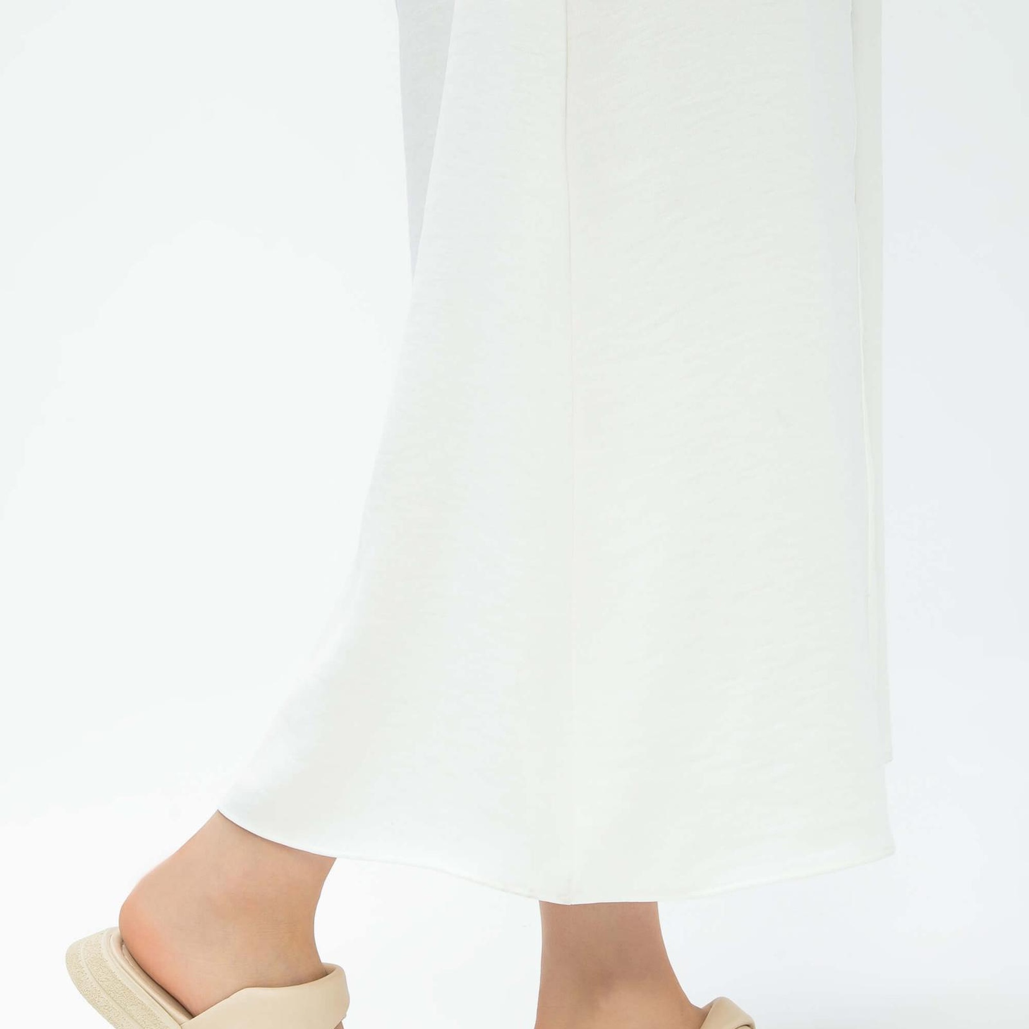 Tamer Tanca Kadın Hakiki Deri Bej Düz Terlik