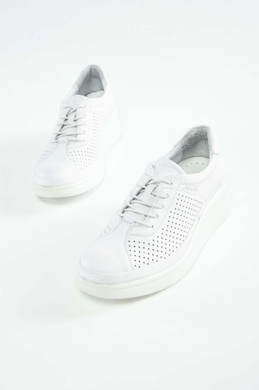  Tamer Tanca Kadın Hakiki Deri Beyaz Comfort Ayakkabı