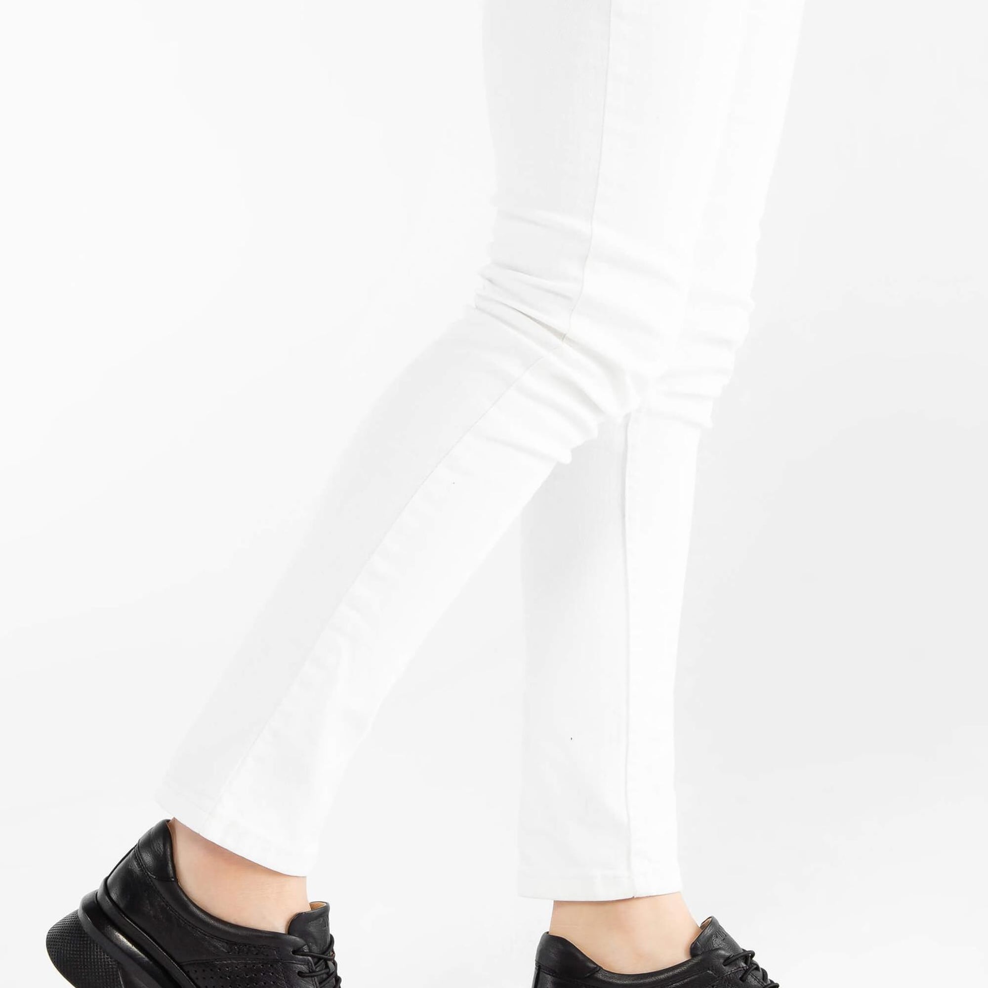 Tamer Tanca Kadın Hakiki Deri Siyah Deri Comfort Ayakkabı