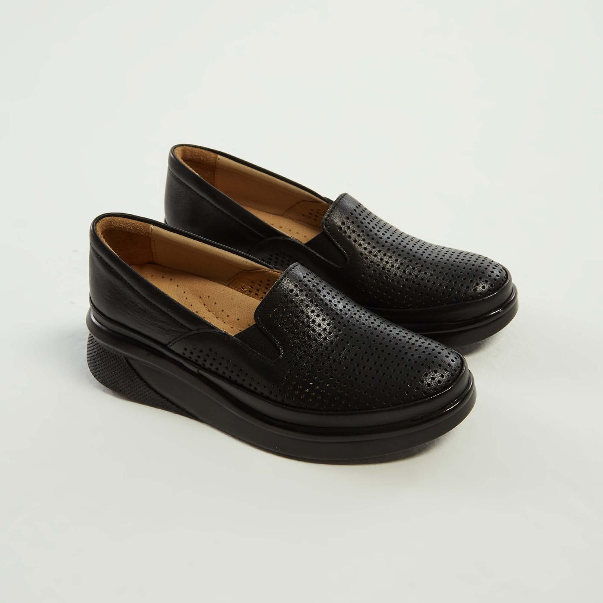 Tamer Tanca Kadın Hakiki Deri Siyah Deri Comfort Ayakkabı