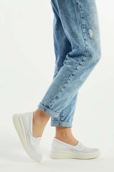  Tamer Tanca Kadın Hakiki Deri Beyaz Comfort Ayakkabı