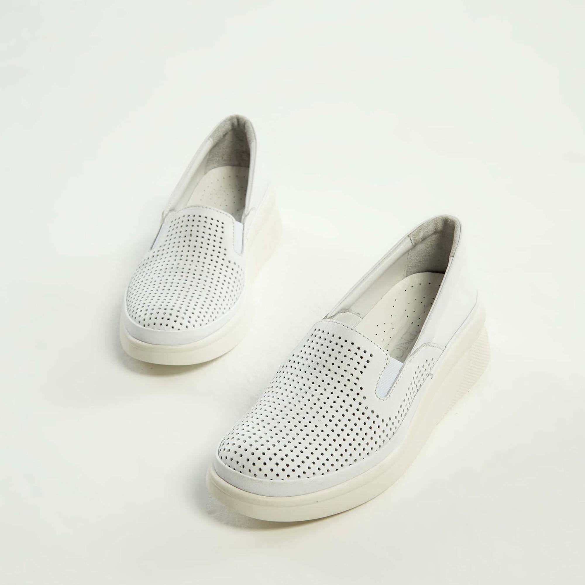 Tamer Tanca Kadın Hakiki Deri Beyaz Comfort Ayakkabı