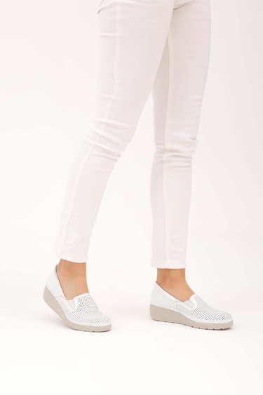  Tamer Tanca Kadın Hakiki Deri Beyaz Comfort Ayakkabı