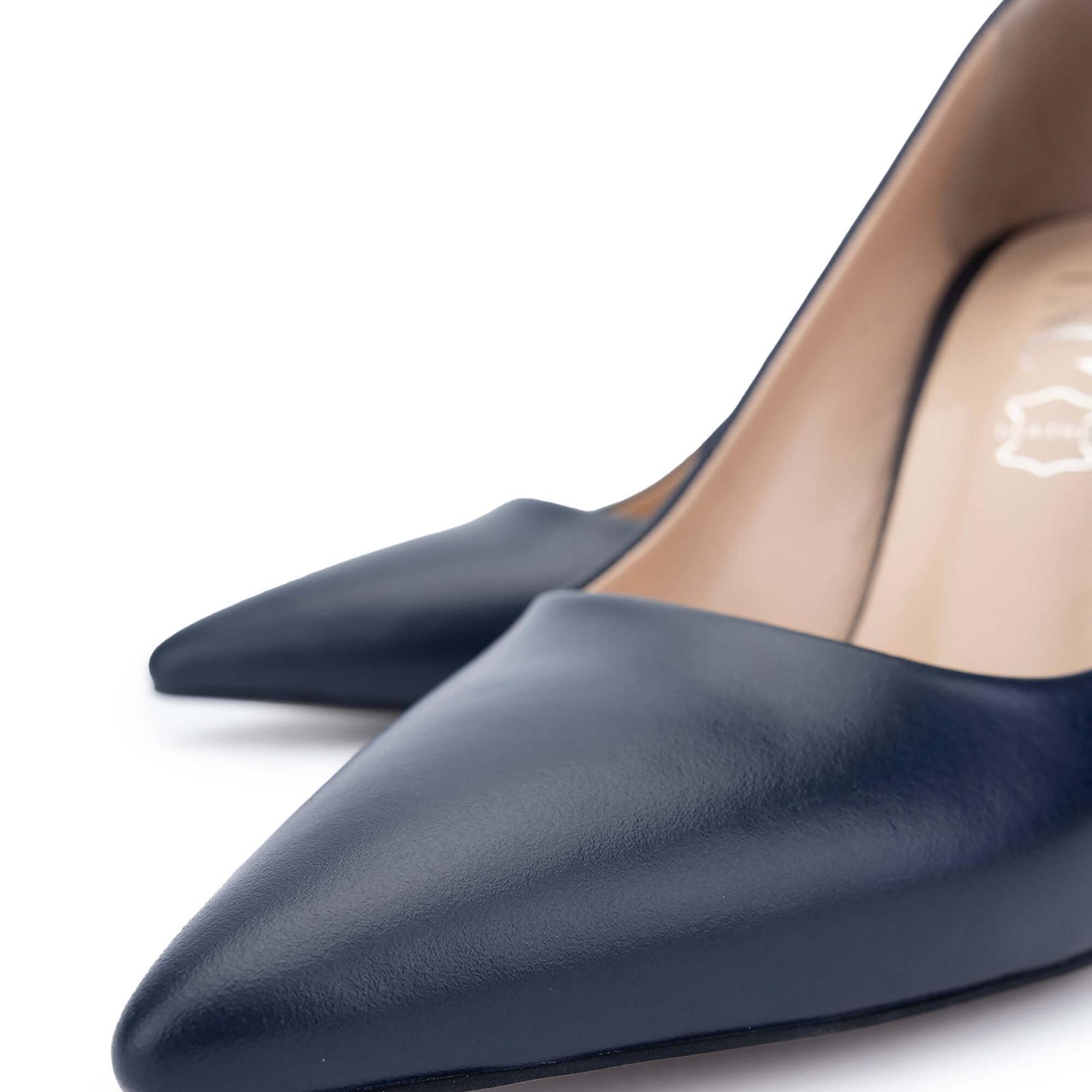 Tamer Tanca Kadın Hakiki Deri Lacivert Topuklu Ayakkabı