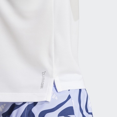  adidas Run It Brand Kadın Beyaz T-Shirt