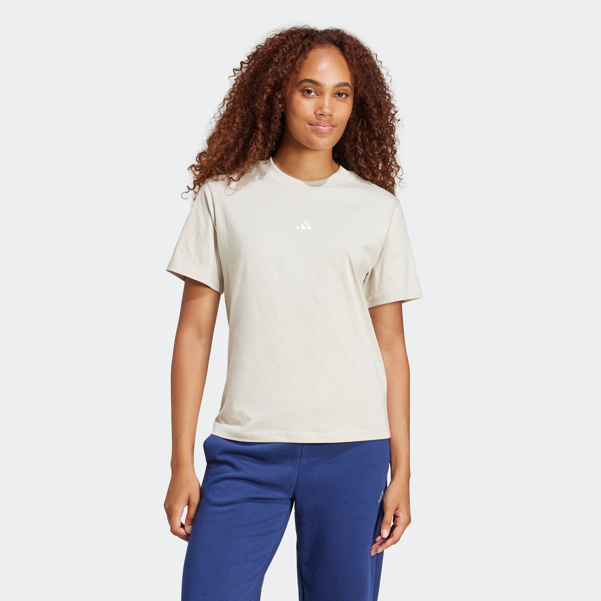  adidas Essentials Small Logo Cotton Kadın Bej T-Shirt