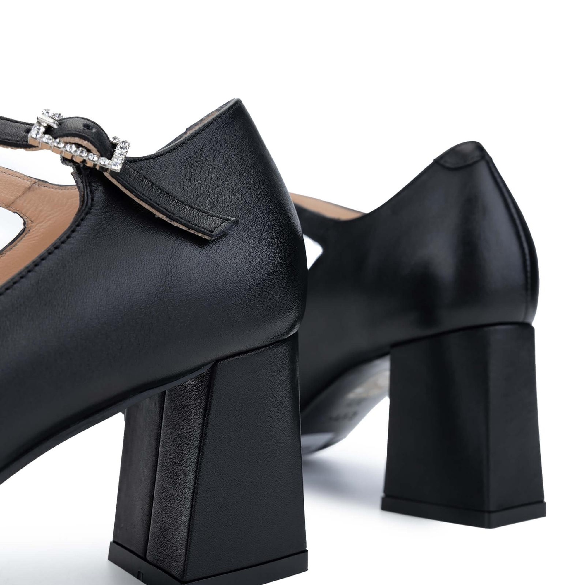 Tamer Tanca Kadın Hakiki Deri Siyah Deri Topuklu Ayakkabı