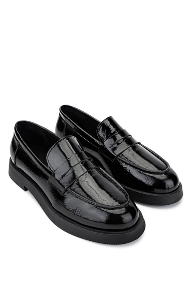  Tamer Tanca Kadın Hakiki Deri Siyah Rugan Loafer Ayakkabı