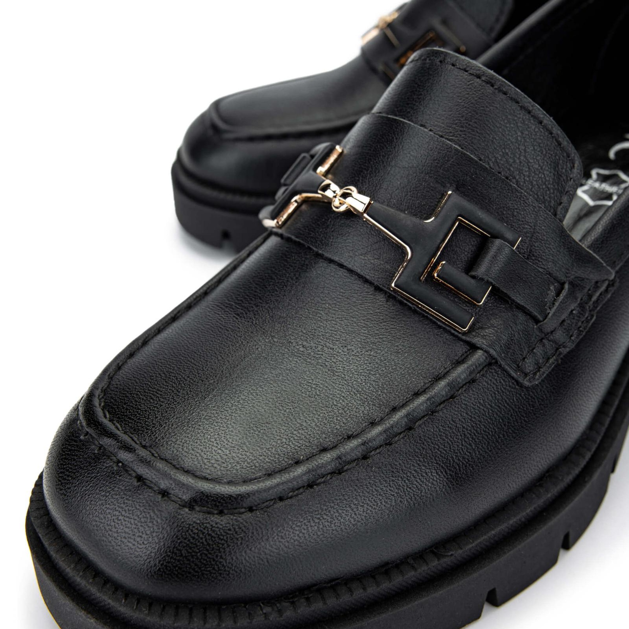 Tamer Tanca Kadın Hakiki Deri Siyah Deri Makosen Ayakkabı