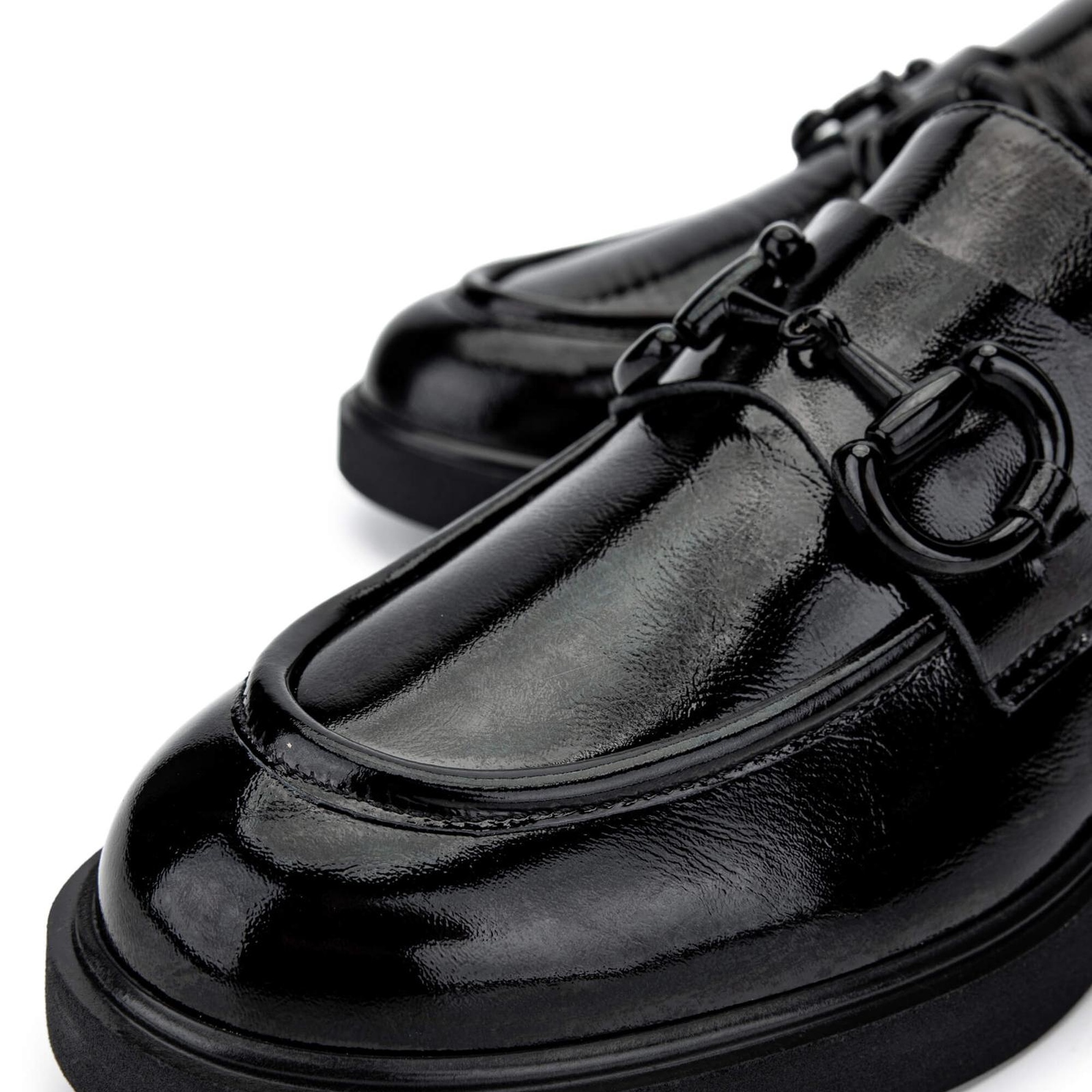 Tamer Tanca Kadın Hakiki Deri Siyah Rugan Loafer Ayakkabı