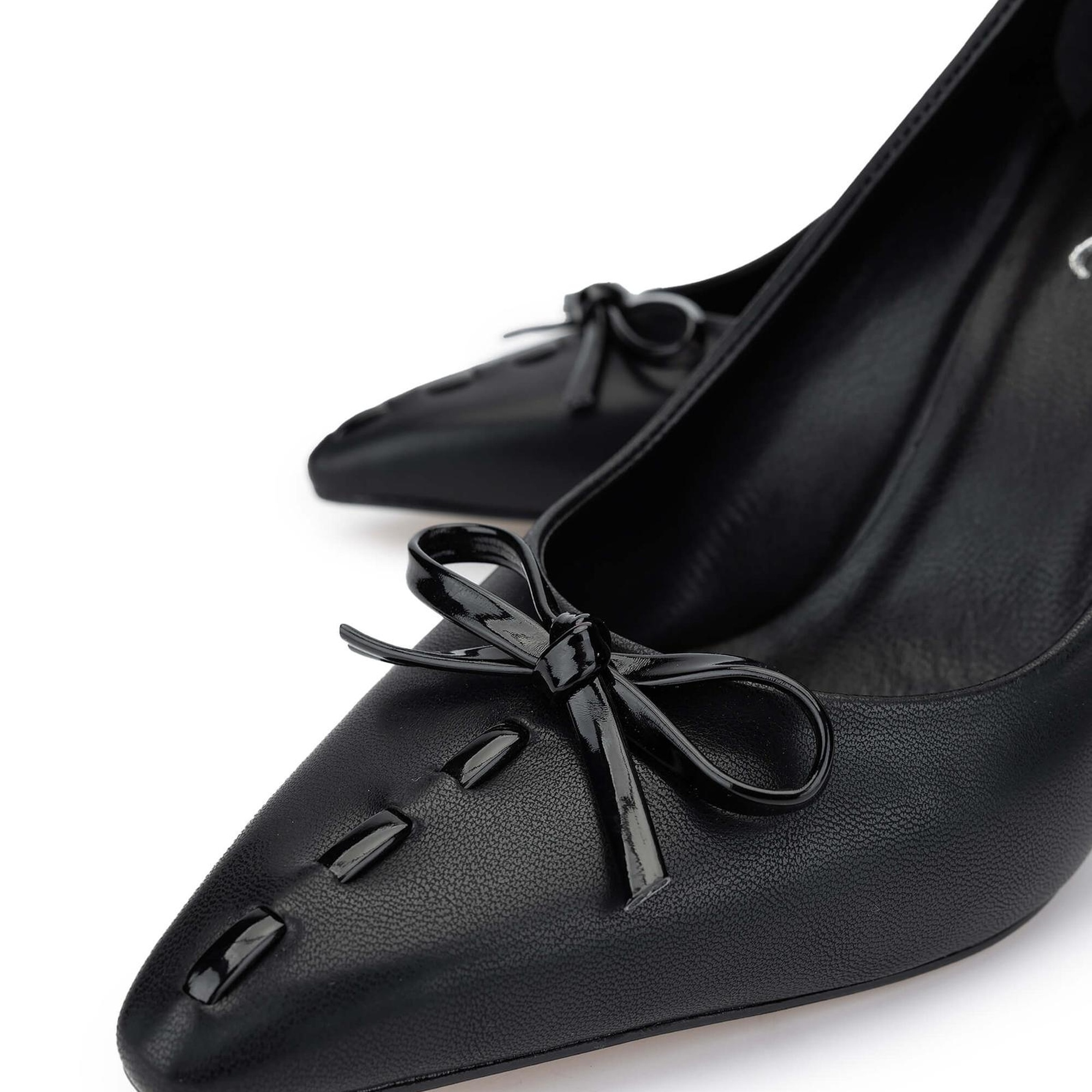 Tamer Tanca Kadın Hakiki Deri Siyah Topuklu Ayakkabı