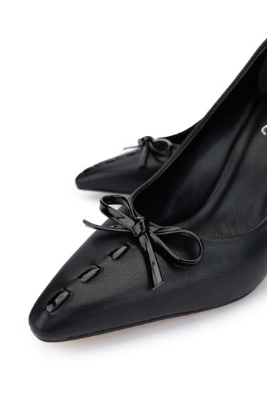  Tamer Tanca Kadın Hakiki Deri Siyah Topuklu Ayakkabı