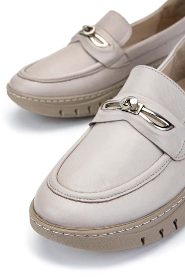  Tamer Tanca Kadın Hakiki Deri Bej Loafer Ayakkabı