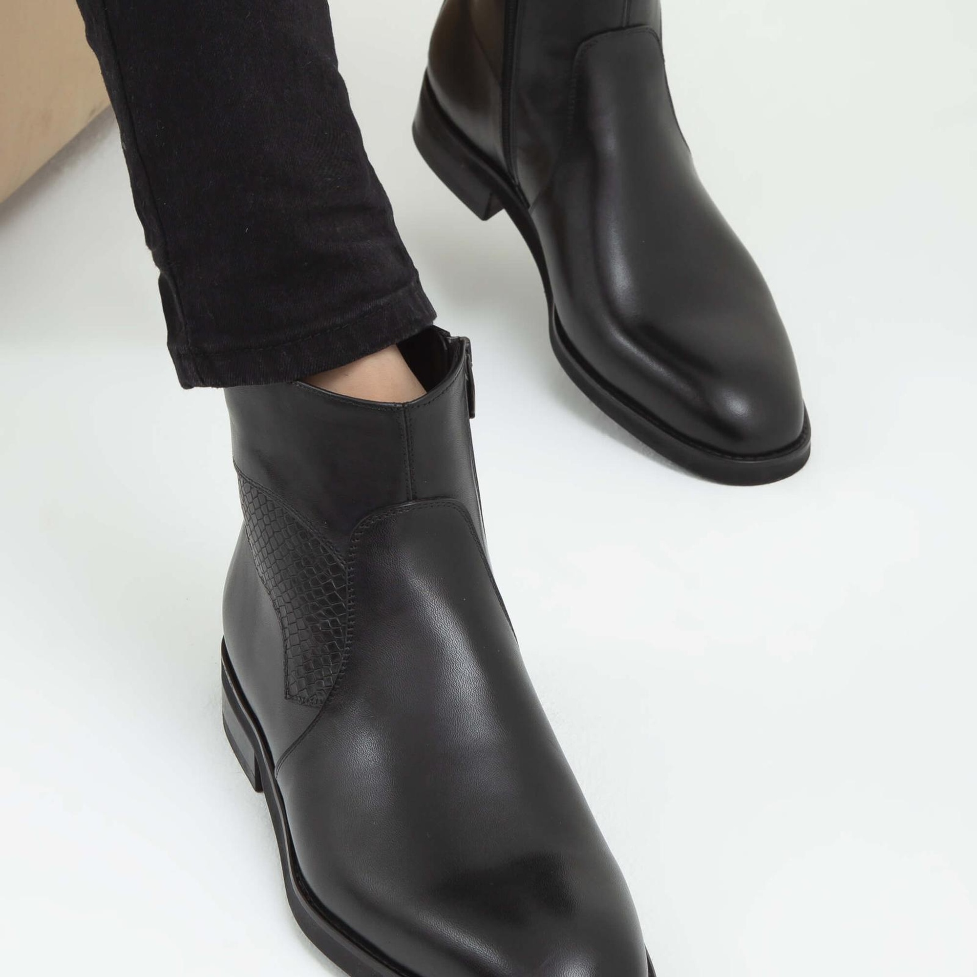 Tamer Tanca Erkek Hakiki Deri Siyah Analin Chelsea Bot