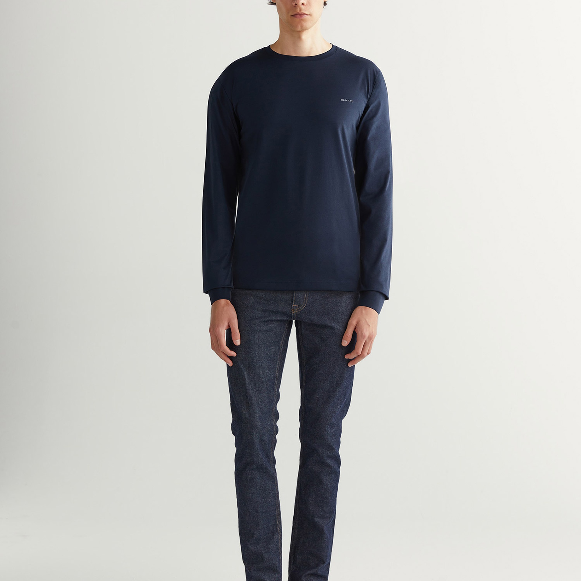 GANT Erkek Lacivert Slim Fit Bisiklet Yaka T-Shirt