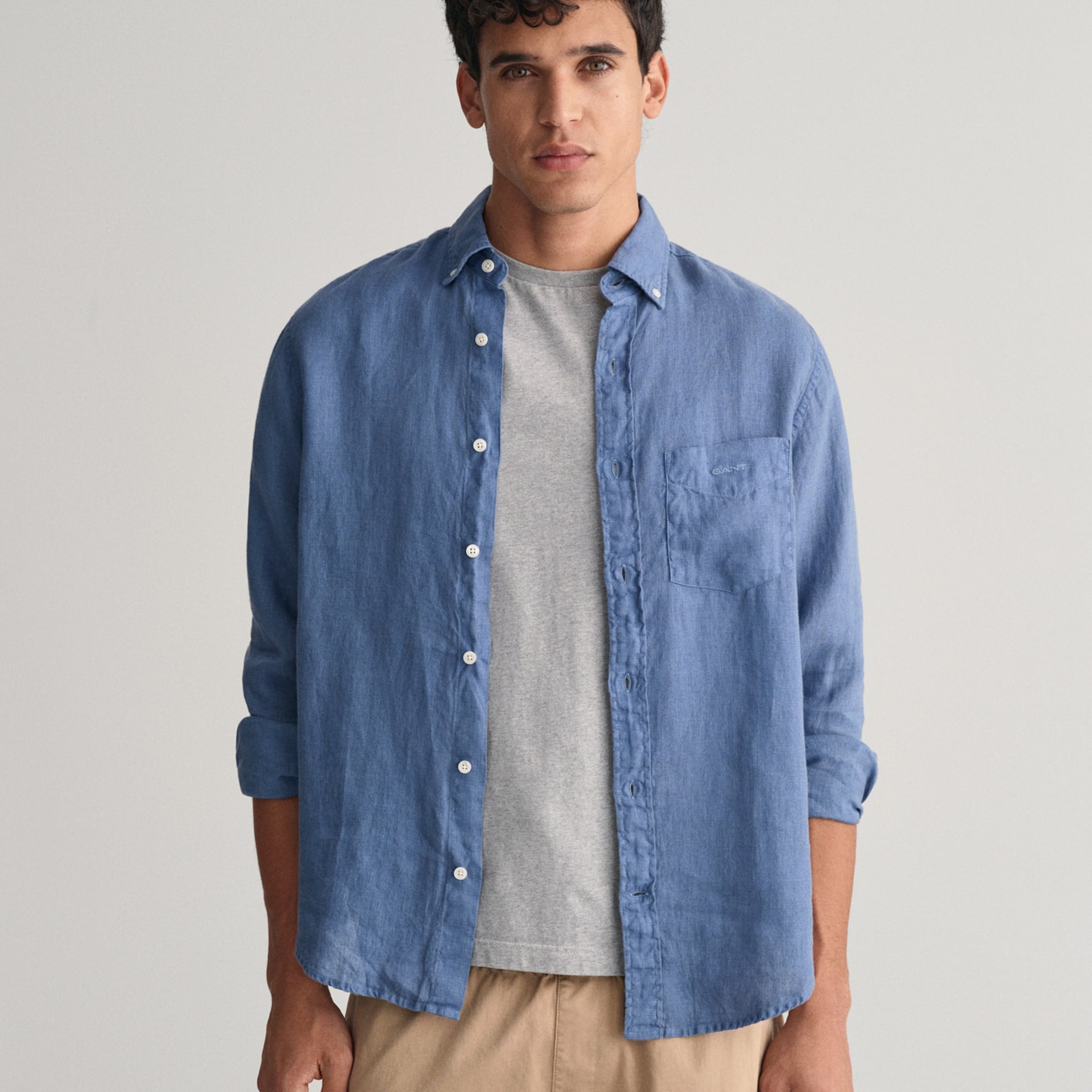 GANT Erkek Mavi Regular Fit Düğmeli Yaka Keten Gömlek