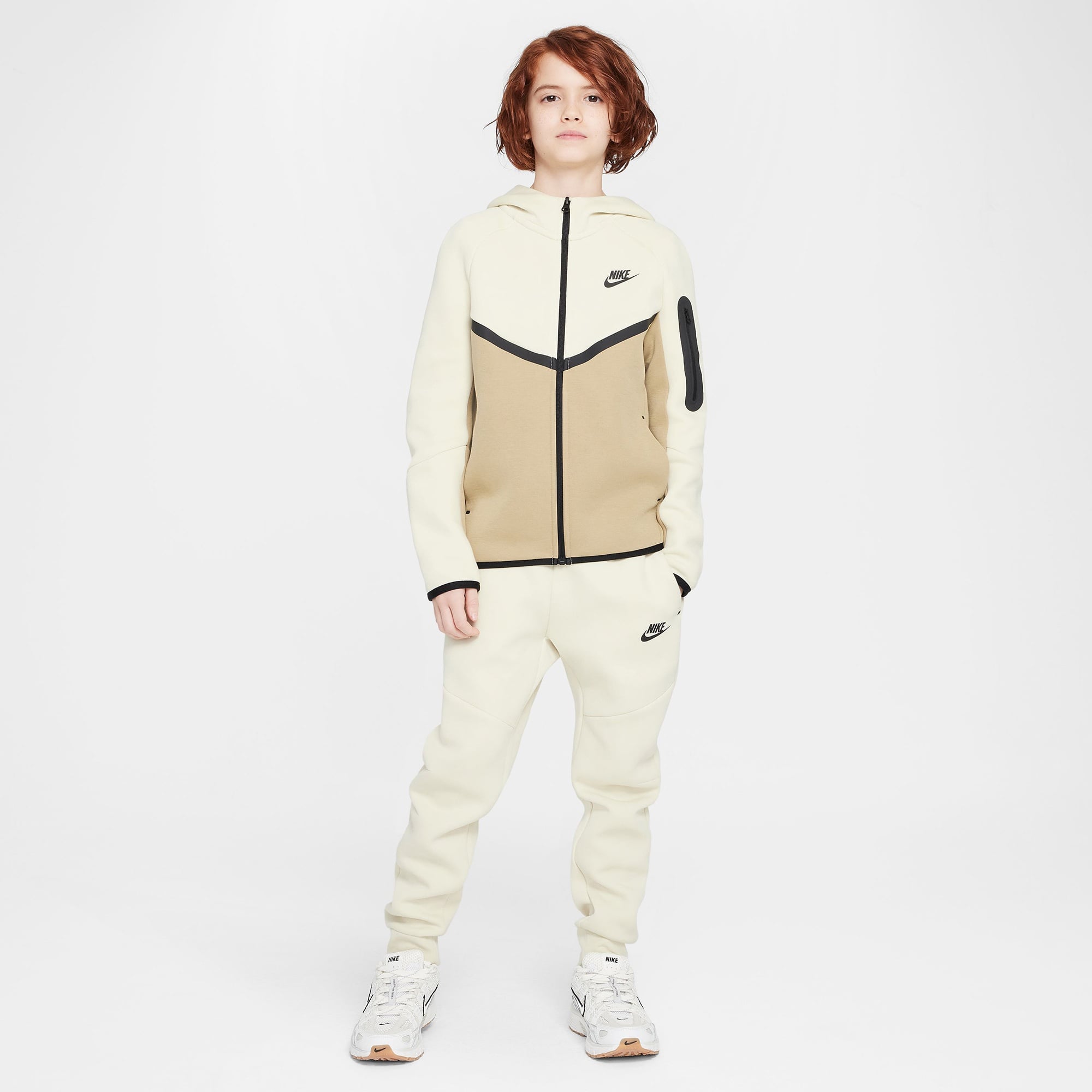 Nike Sportswear Tech Fleece Çocuk Bej Sweatshirt