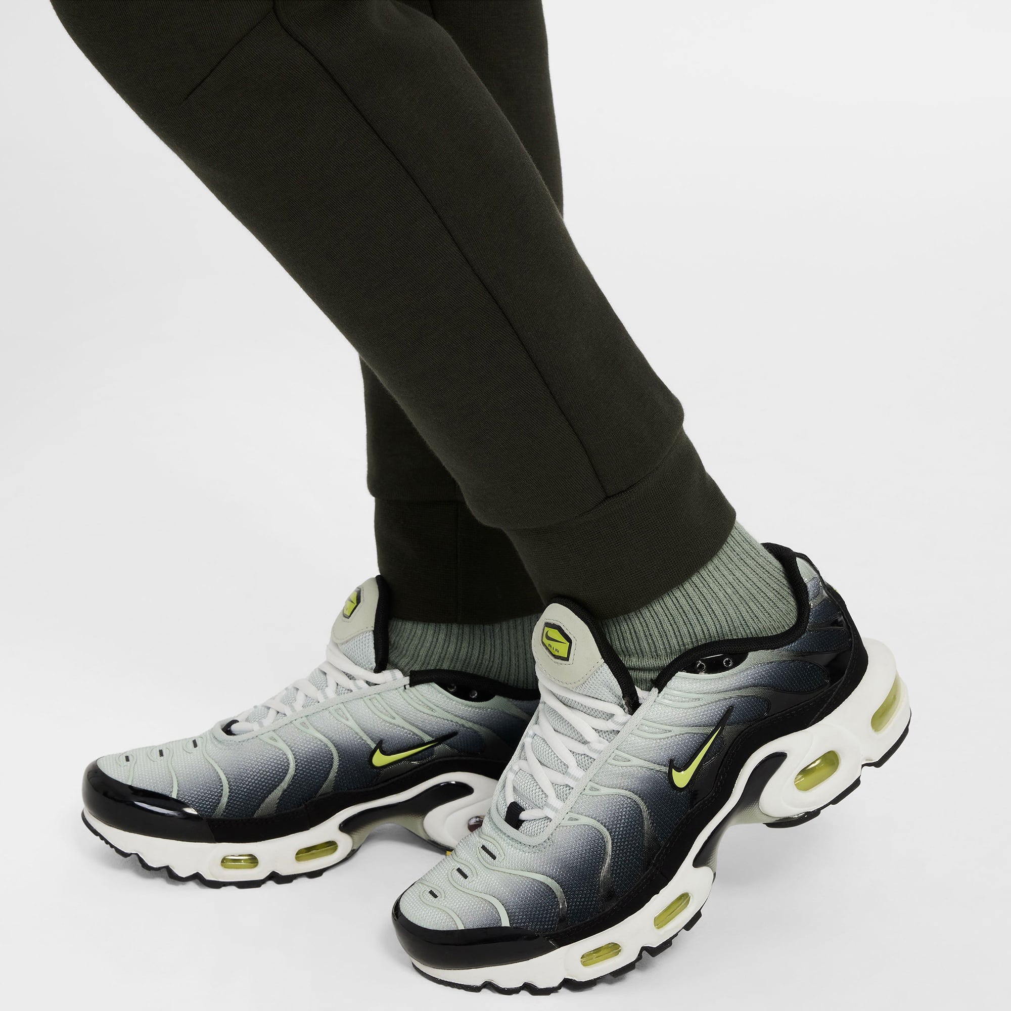 Nike Sportswear Tech Fleece Çocuk Yeşil Eşofman Altı