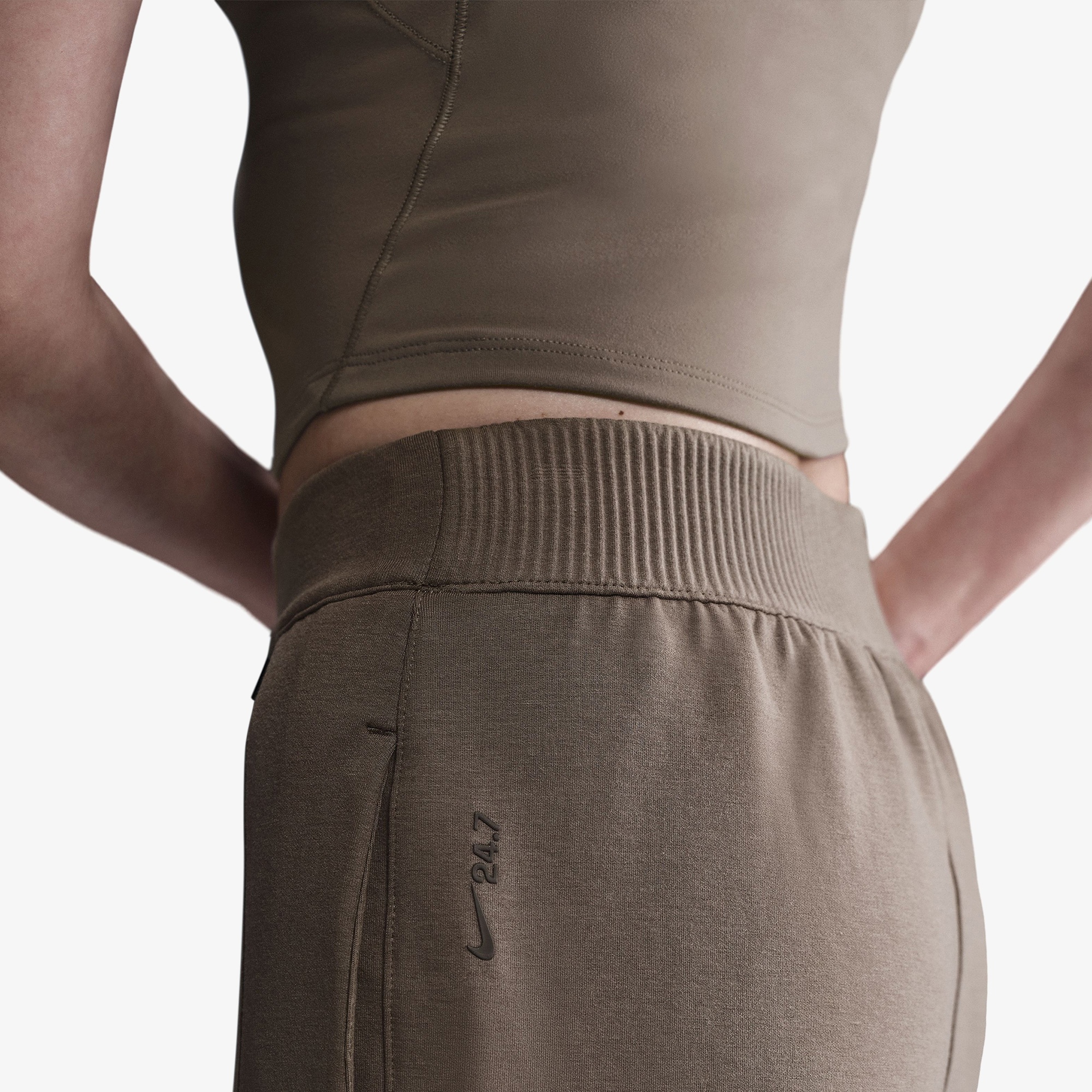 Nike Dri-Fit Jogger Kadın Kahverengi Eşofman Altı