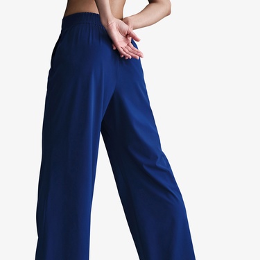  Nike Dri-Fit Heritage Kadın Mavi Eşofman Altı