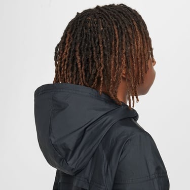  Nike Sportswear Windrunner Çocuk Siyah Yağmurluk